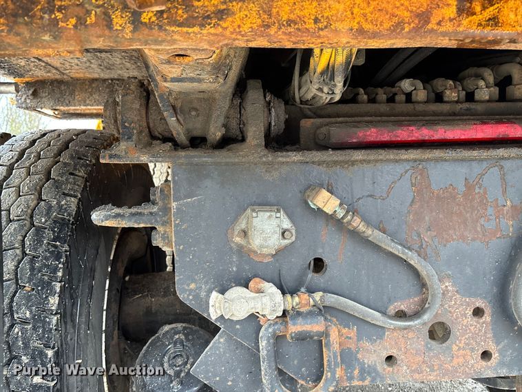 image for item FB3410 2013 International 7500 dump truck