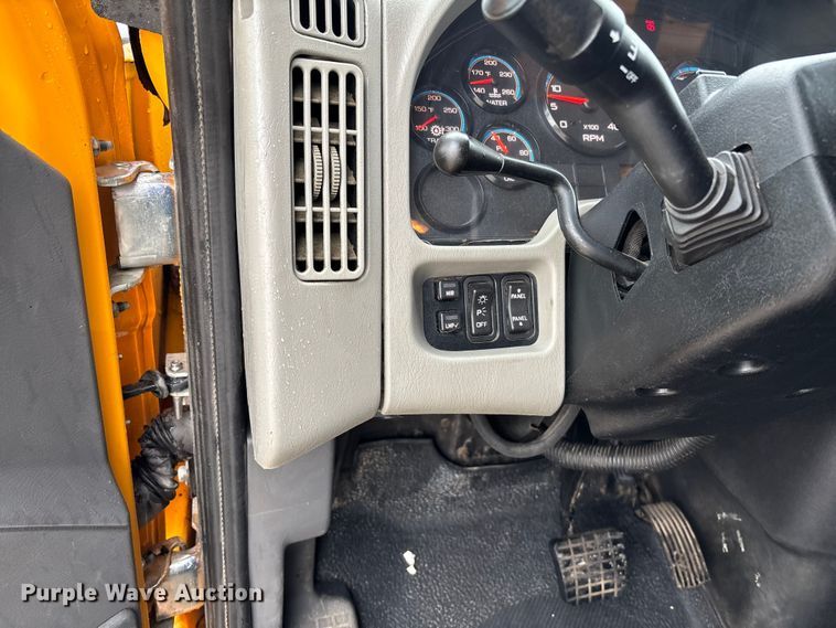 image for item FB3410 2013 International 7500 dump truck