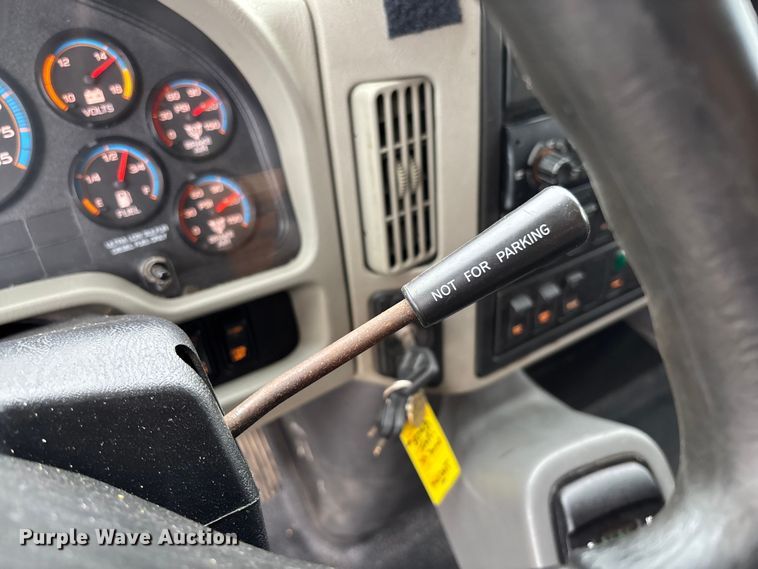 image for item FB3410 2013 International 7500 dump truck