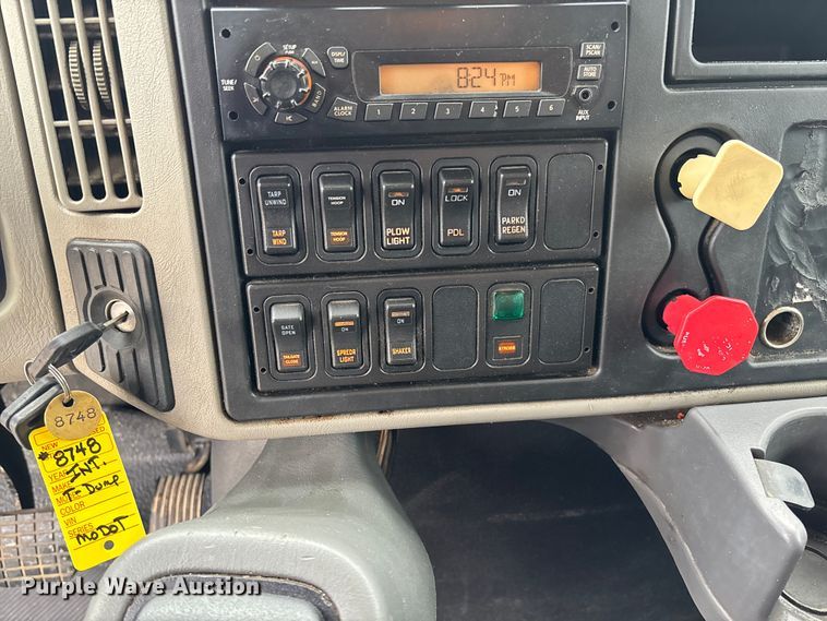 image for item FB3410 2013 International 7500 dump truck