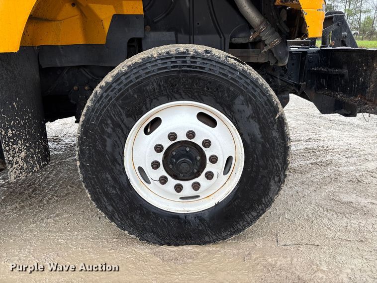 image for item FB3410 2013 International 7500 dump truck