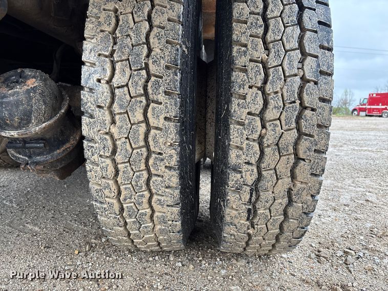 image for item FB3410 2013 International 7500 dump truck