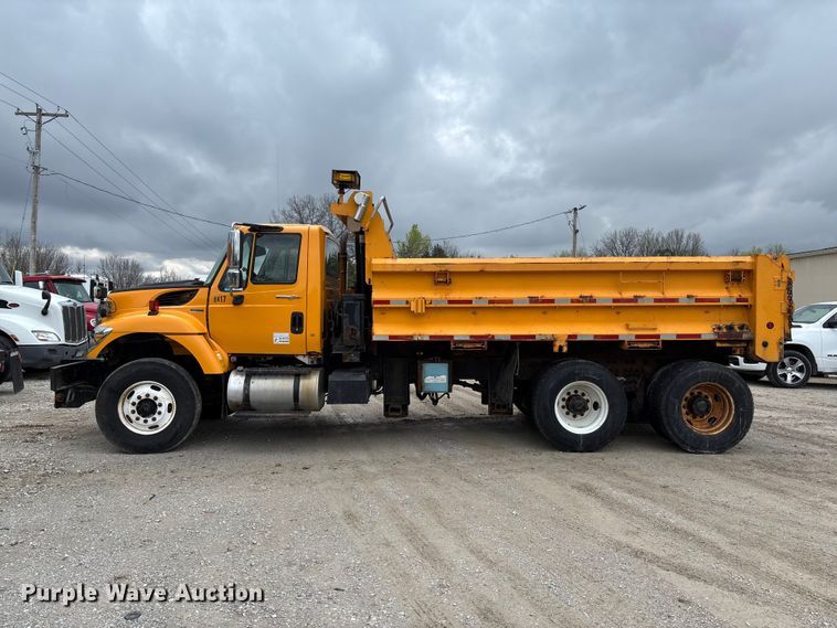 image for item FB3411 2010 International 7500 dump truck