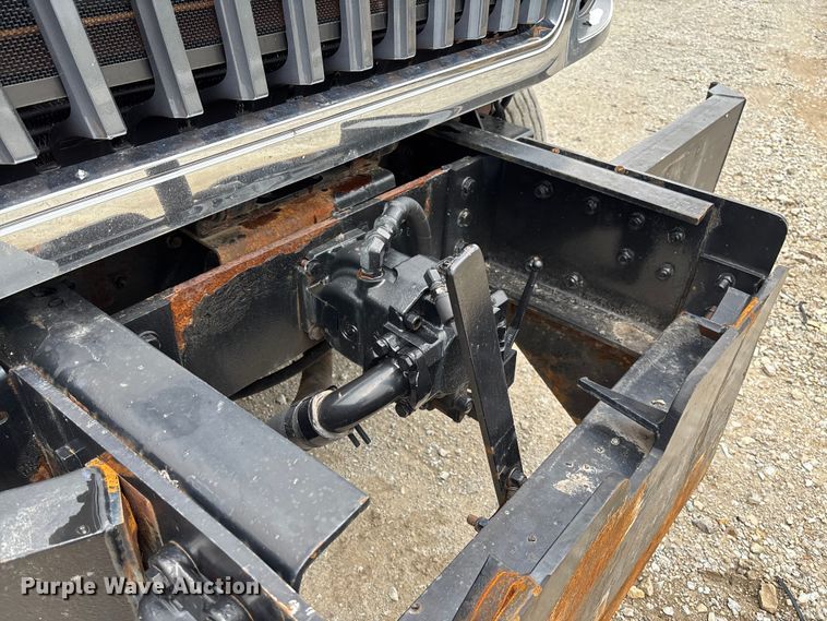 image for item FB3411 2010 International 7500 dump truck