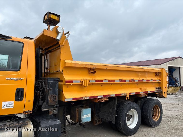 image for item FB3411 2010 International 7500 dump truck