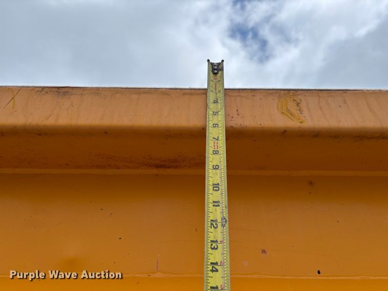 image for item FB3411 2010 International 7500 dump truck