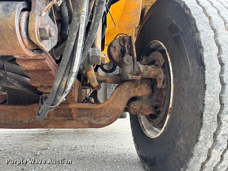 image for item FB3411 2010 International 7500 dump truck