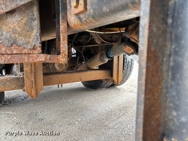 image for item FB3411 2010 International 7500 dump truck