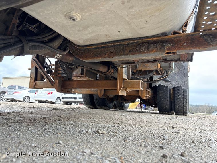 image for item FB3411 2010 International 7500 dump truck