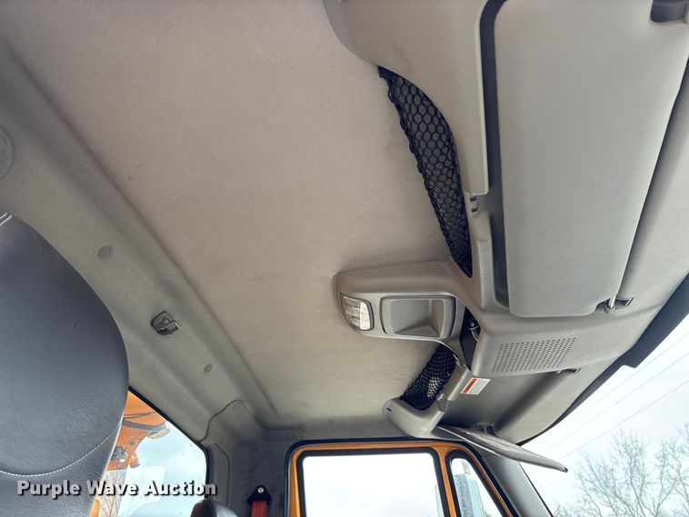 image for item FB3411 2010 International 7500 dump truck