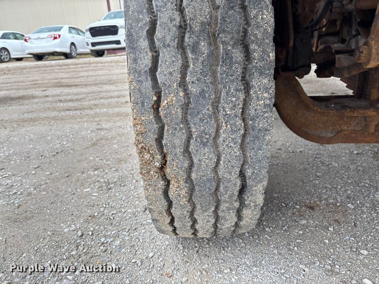 image for item FB3411 2010 International 7500 dump truck