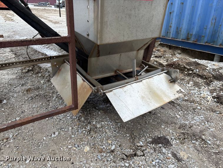 image for item FB3419 truck attachments