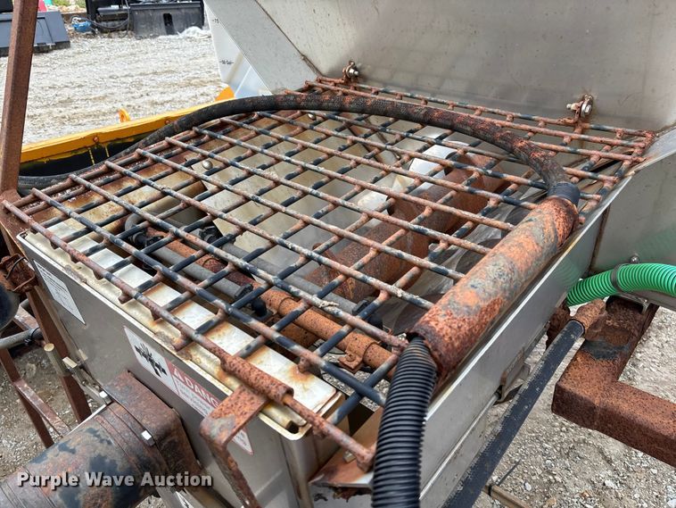 image for item FB3419 truck attachments