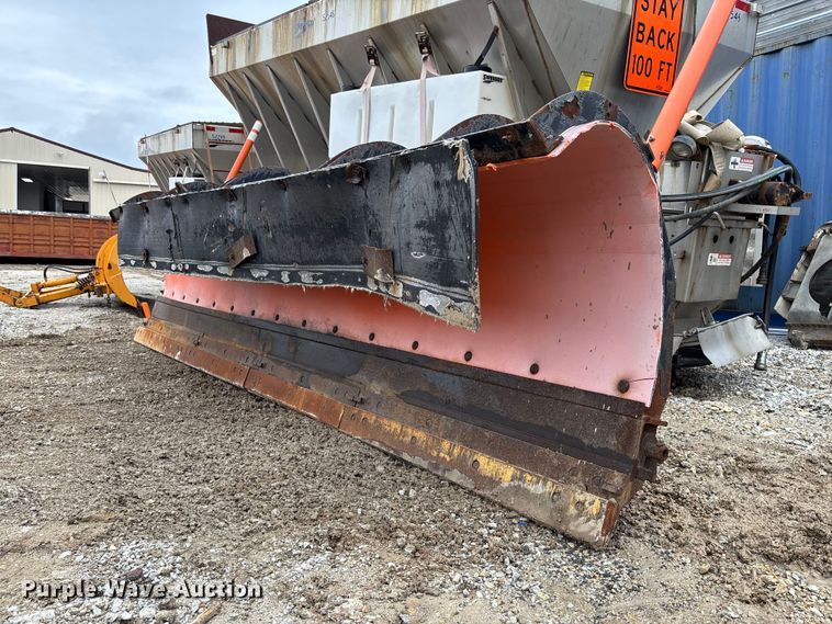 image for item FB3419 truck attachments