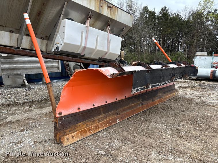 image for item FB3419 truck attachments