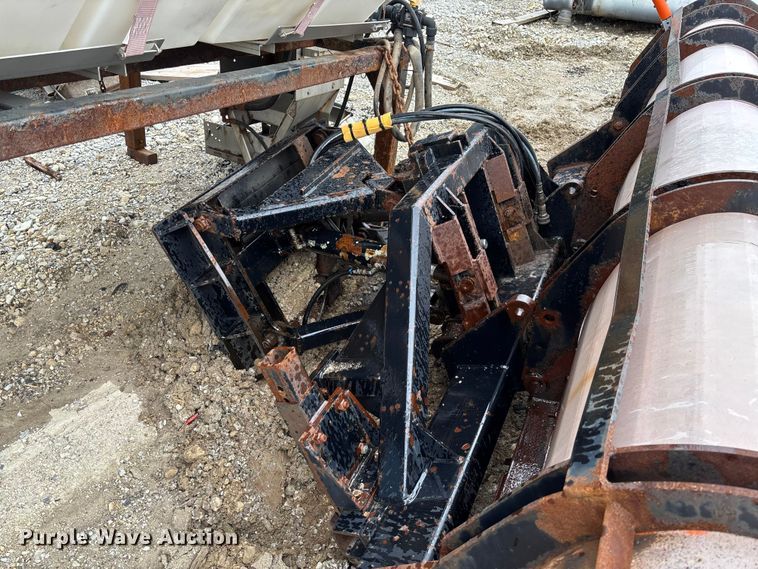 image for item FB3419 truck attachments