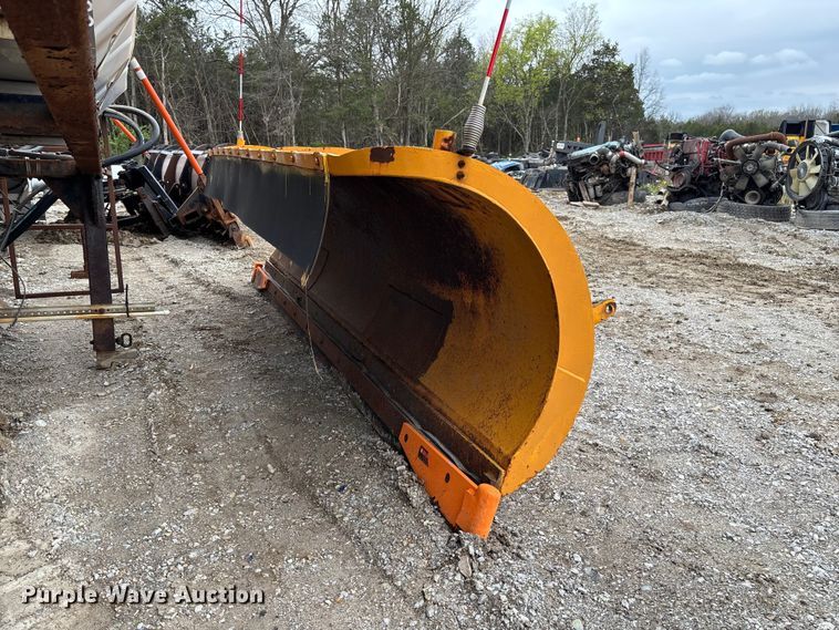 image for item FB3419 truck attachments