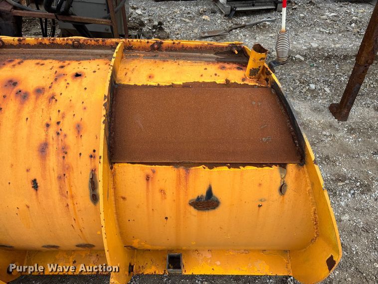 image for item FB3419 truck attachments