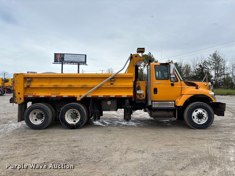 image for item FB3420 2011 International 7500 dump truck