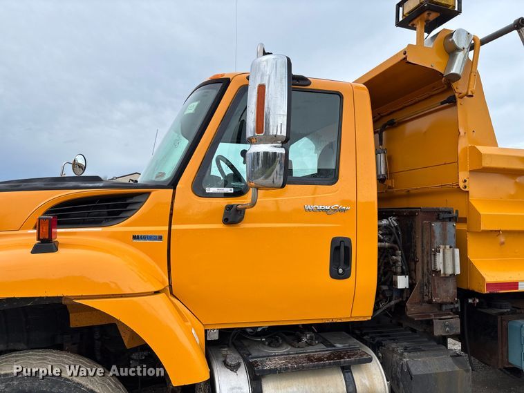 image for item FB3420 2011 International 7500 dump truck