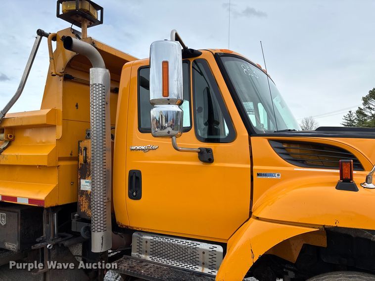 image for item FB3420 2011 International 7500 dump truck