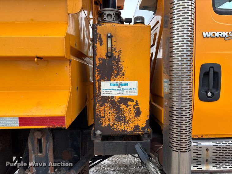 image for item FB3420 2011 International 7500 dump truck