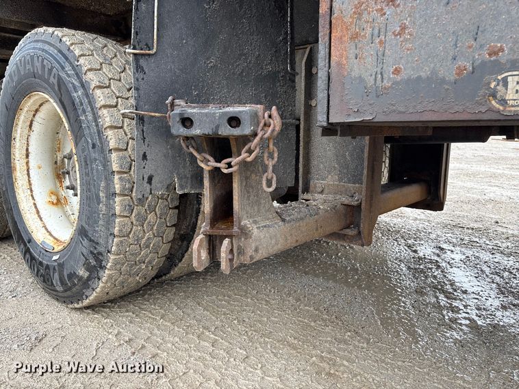 image for item FB3420 2011 International 7500 dump truck