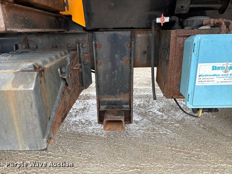 image for item FB3420 2011 International 7500 dump truck