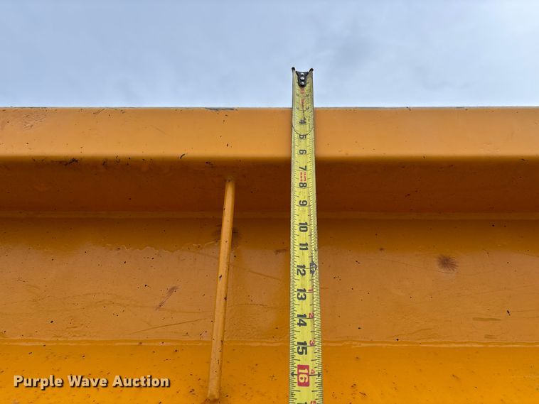 image for item FB3420 2011 International 7500 dump truck