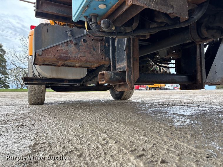 image for item FB3420 2011 International 7500 dump truck