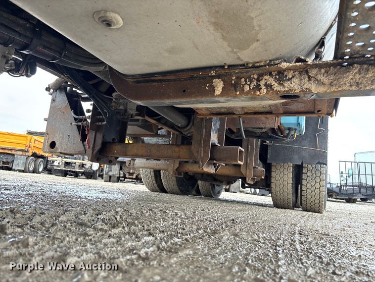 image for item FB3420 2011 International 7500 dump truck