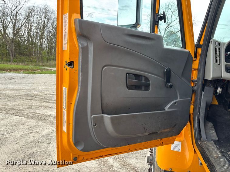 image for item FB3420 2011 International 7500 dump truck