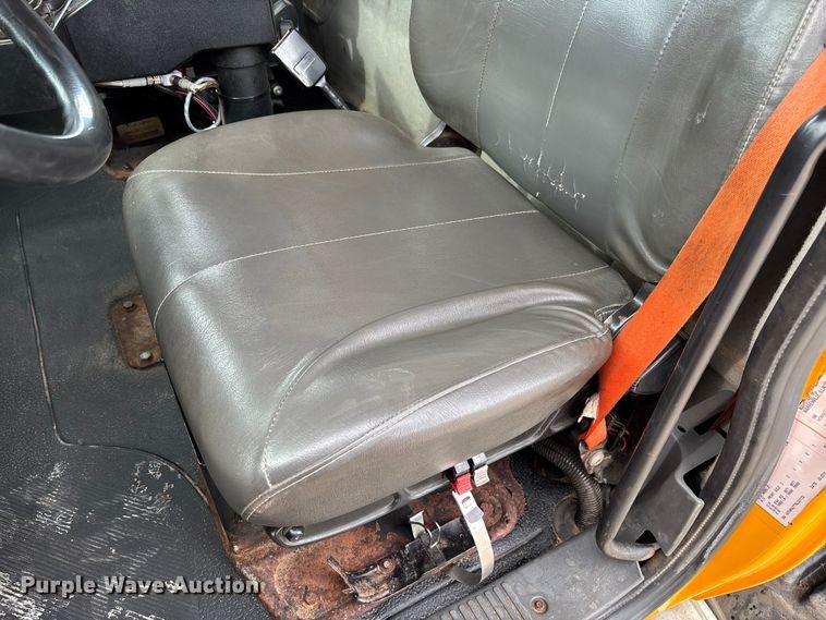 image for item FB3420 2011 International 7500 dump truck