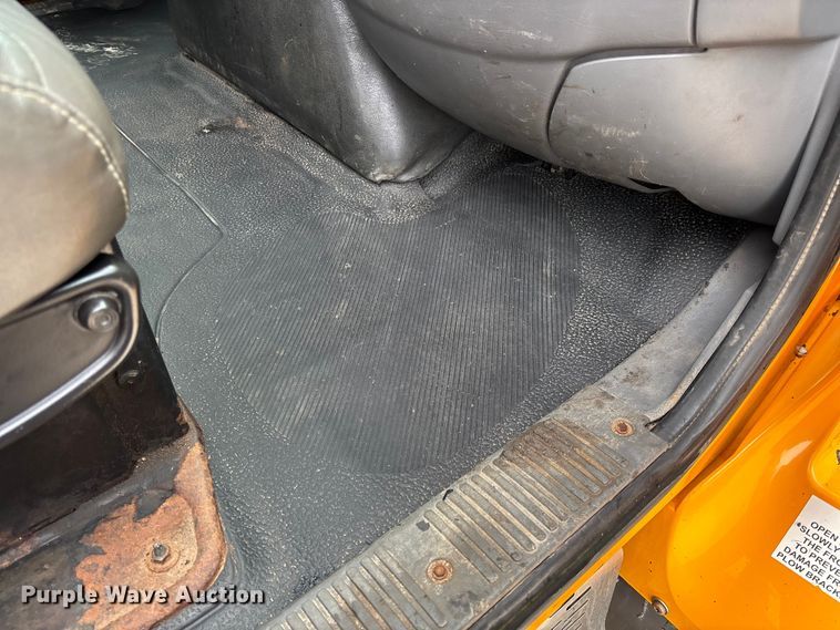 image for item FB3420 2011 International 7500 dump truck