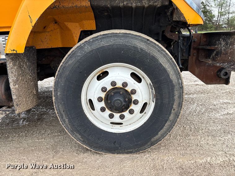 image for item FB3420 2011 International 7500 dump truck