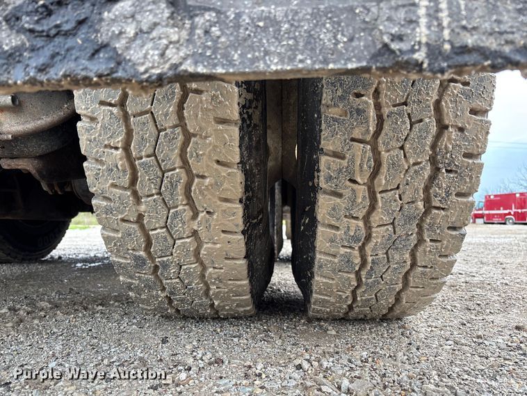 image for item FB3420 2011 International 7500 dump truck