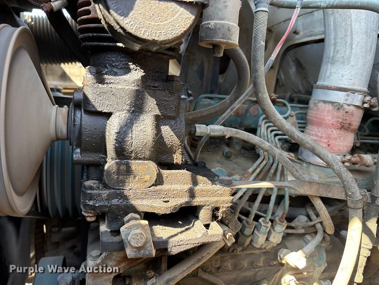 image for item FB3545 1987 International 1754 digger derrick truck