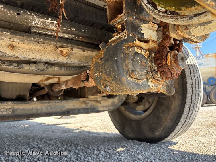 image for item FB3545 1987 International 1754 digger derrick truck