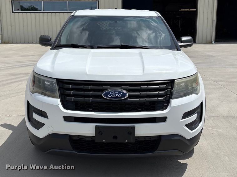 image for item FB3658 2016 Ford Explorer Police SUV