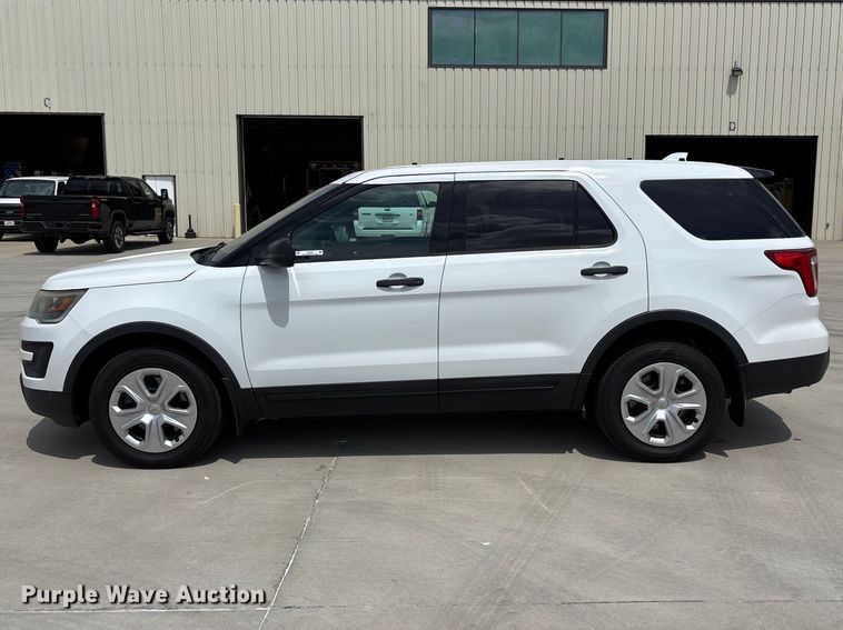 image for item FB3658 2016 Ford Explorer Police SUV