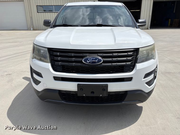 image for item FB3658 2016 Ford Explorer Police SUV