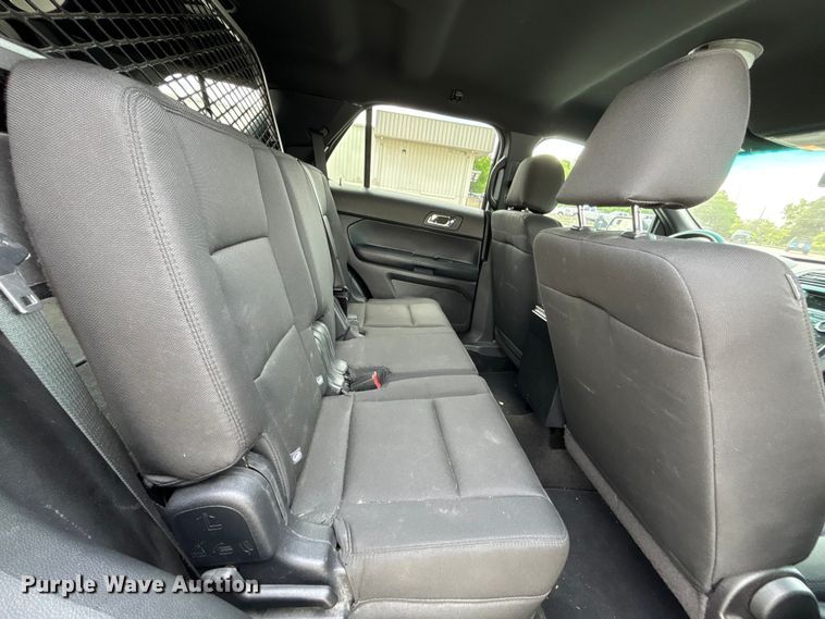 image for item FB3658 2016 Ford Explorer Police SUV
