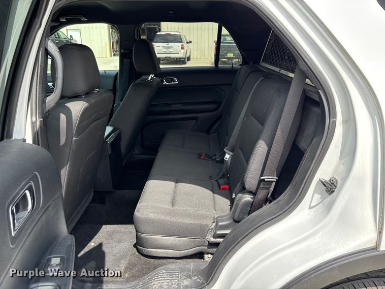 image for item FB3658 2016 Ford Explorer Police SUV