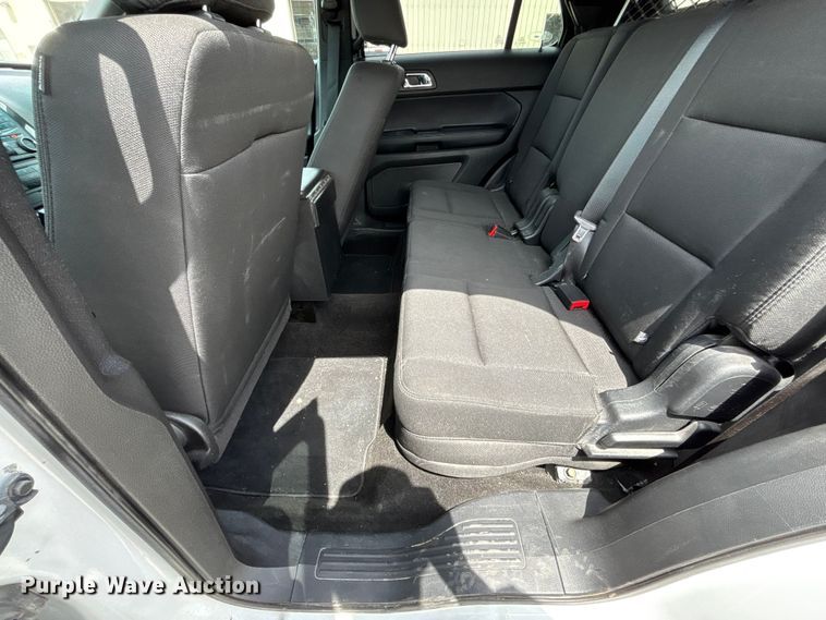 image for item FB3658 2016 Ford Explorer Police SUV