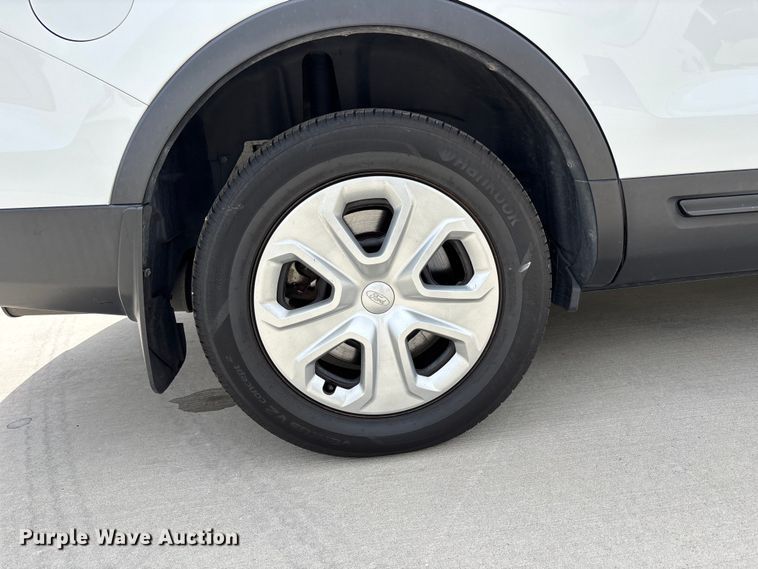 image for item FB3658 2016 Ford Explorer Police SUV