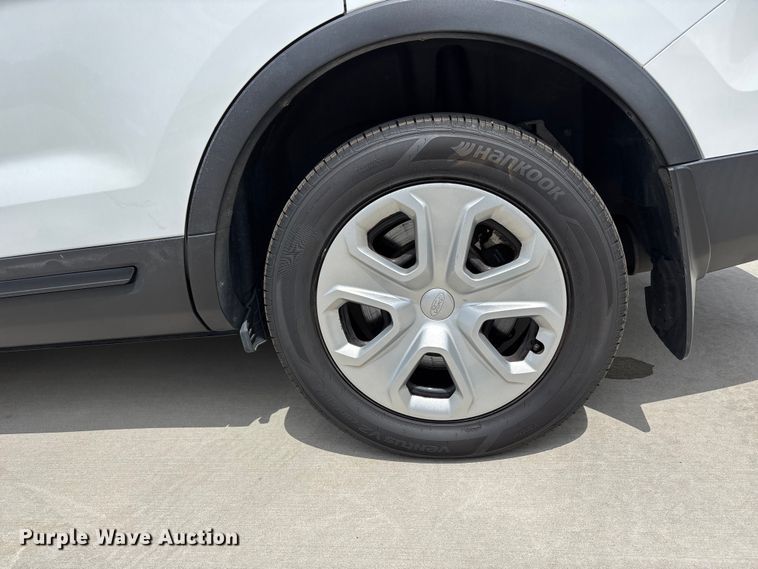image for item FB3658 2016 Ford Explorer Police SUV