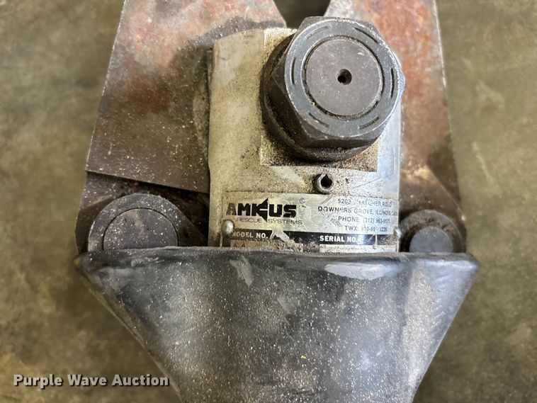 image for item FB3665 Amkus Rescue System jaws of life equipment