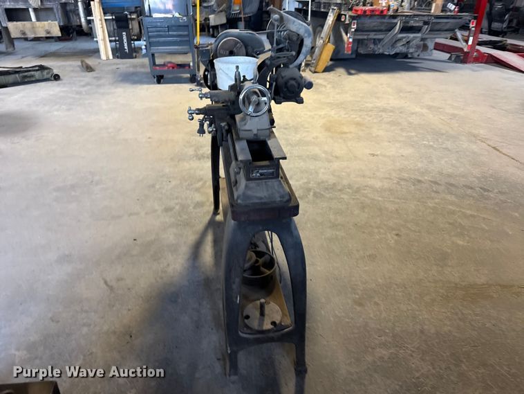 image for item FB7217 Atlas TH54 metal lathe