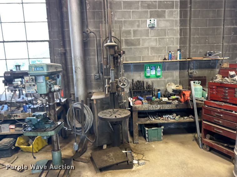 image for item FB7218 The Hendrie & Bolthoff Mfg. drill press