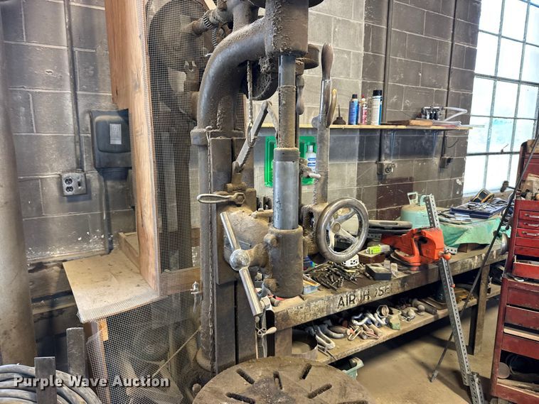 image for item FB7218 The Hendrie & Bolthoff Mfg. drill press